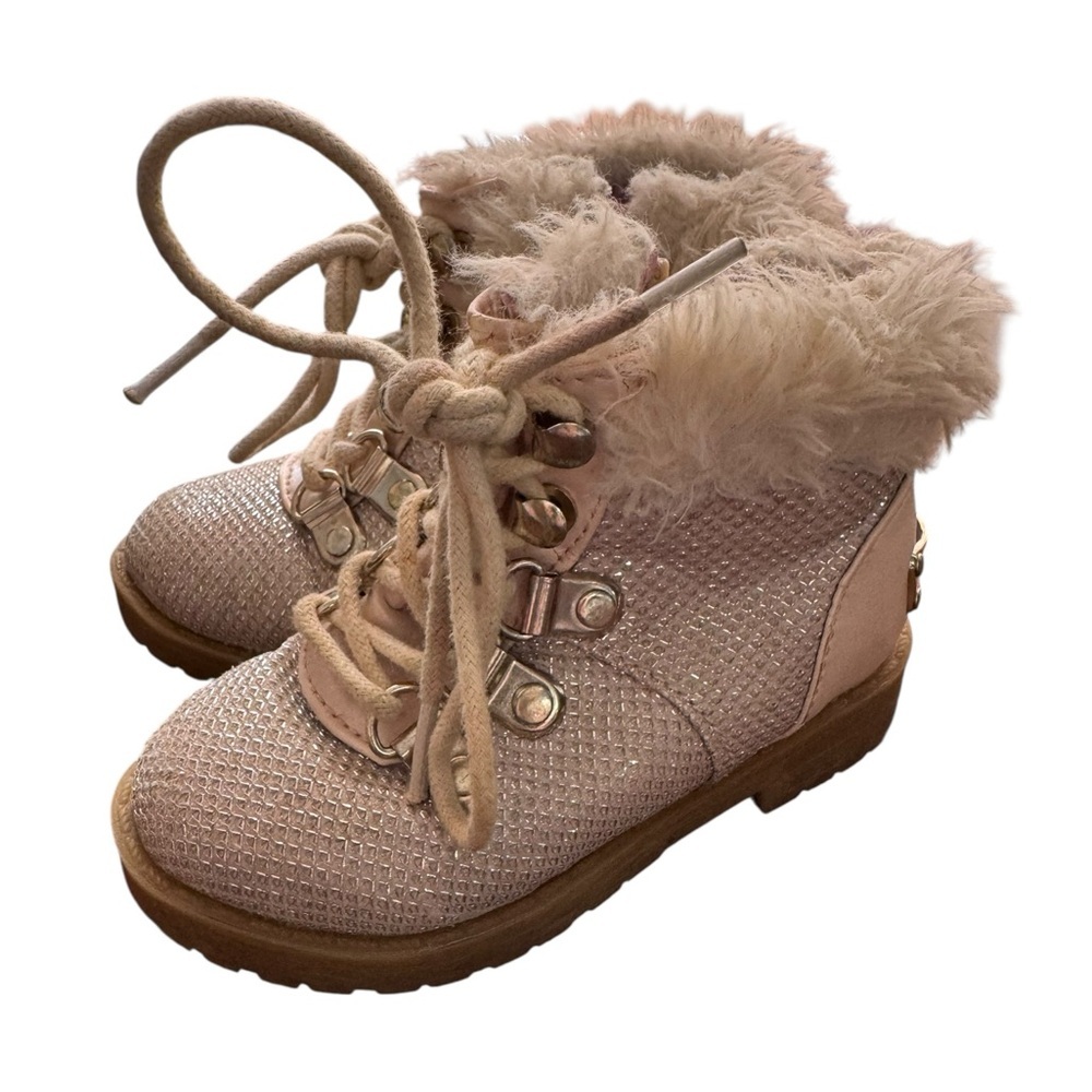 Toddler Girl Winter Boot Bundle of 3 pairs- Size 5 Juicy Couture, Cat & Jack - Picture 4 of 10
